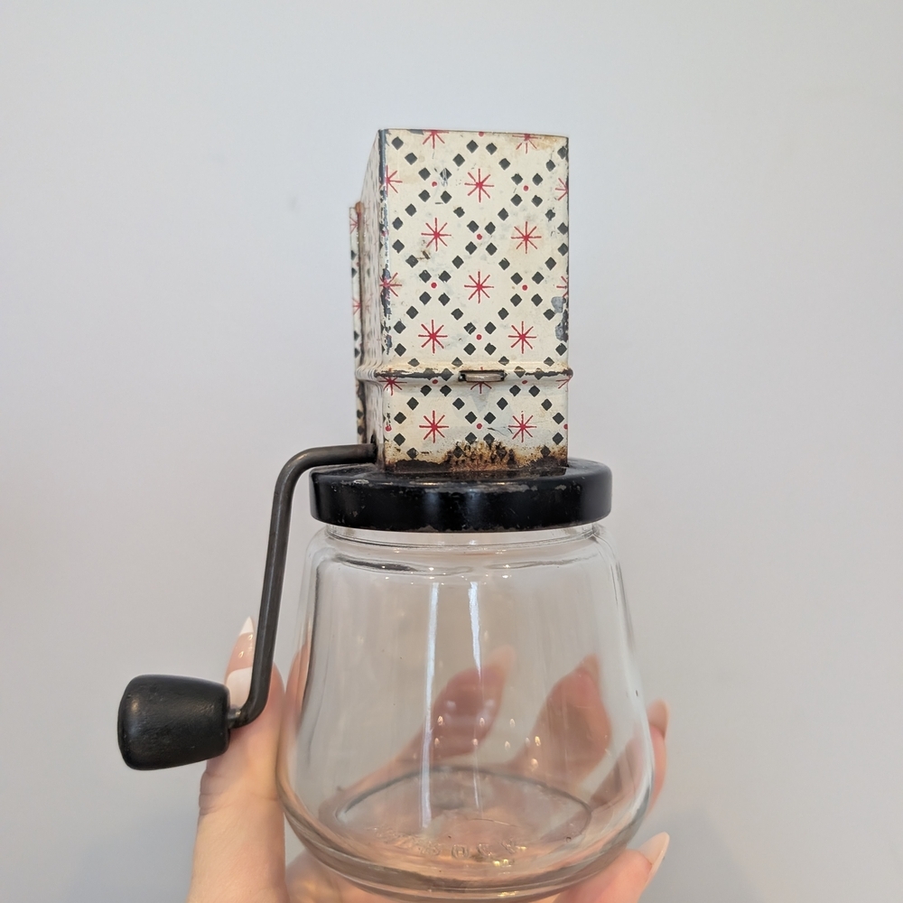 Vintage Hand Crank Nut Chopper